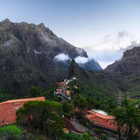 Sunny Vibes With Pool & Ocean Views Apartamento *