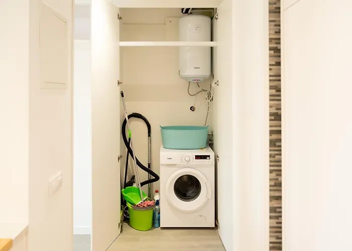 Lägenhet Sunny Vibes With Pool & Ocean Views *