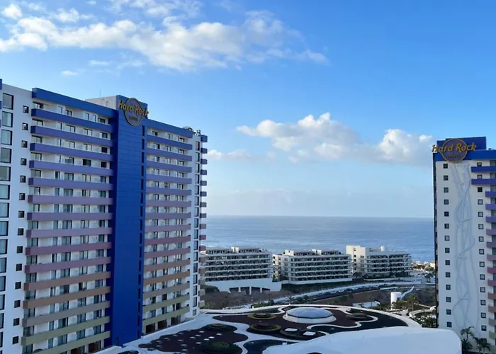 Sunny Vibes With Pool & Ocean Views * Costa Adeje (Tenerife)