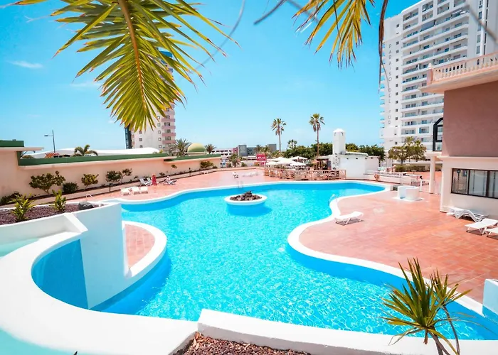 Sunny Vibes With Pool & Ocean Views *