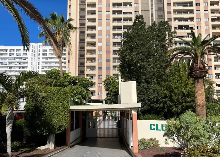 아파트 Sunny Vibes With Pool & Ocean Views *