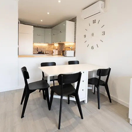 Sunny Vibes With Pool & Ocean Views